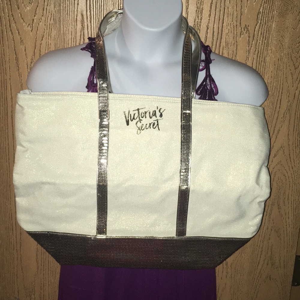 Victoria’s Secret tote